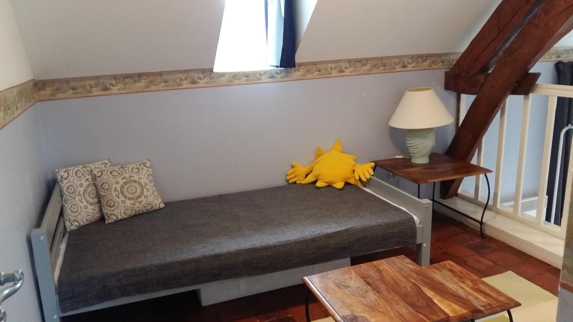 21 Rue De L'olivet Holiday home Orbigny